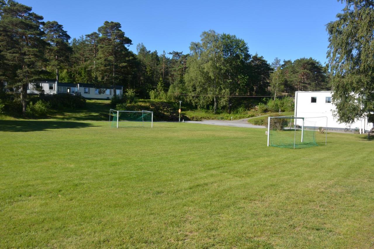 Hallestrand Vandrarhem Strömstad Buitenkant foto