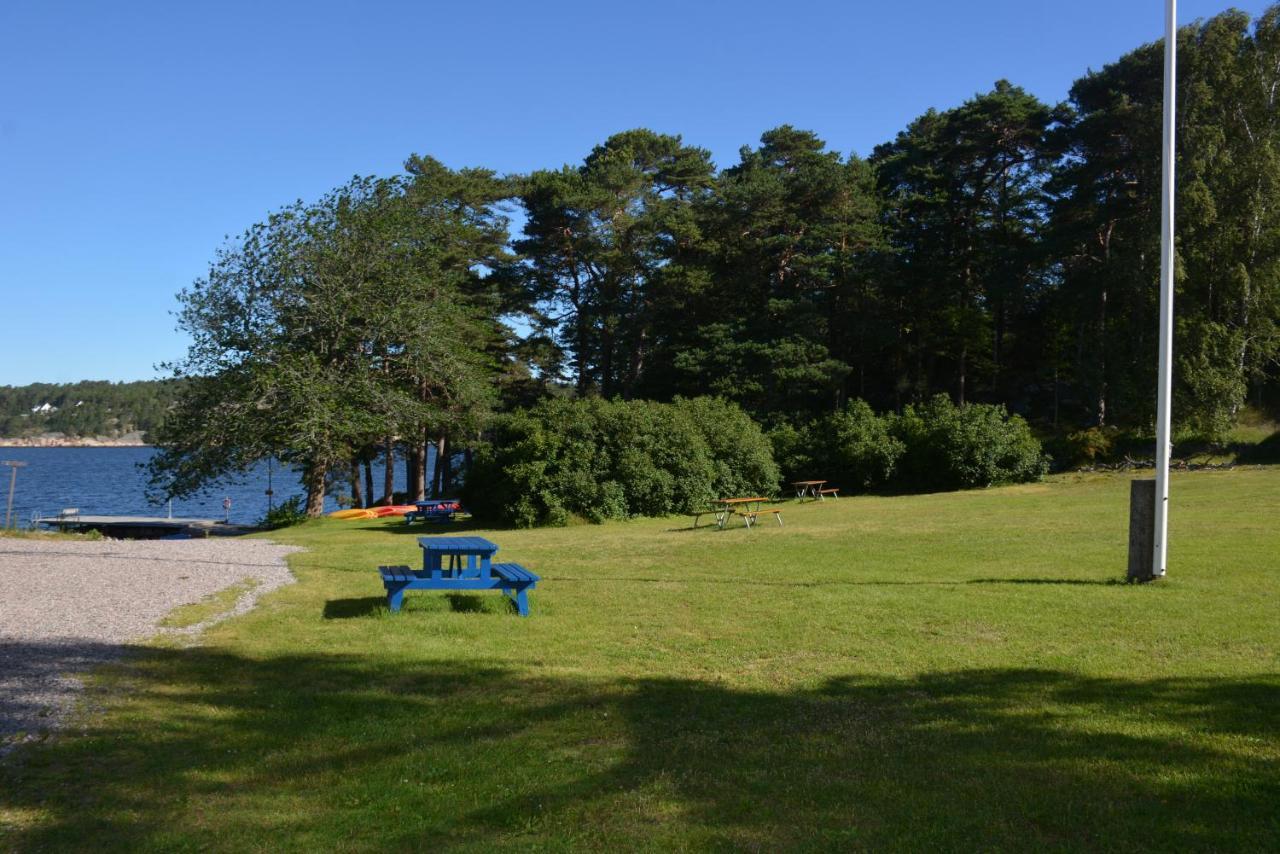Hallestrand Vandrarhem Strömstad Buitenkant foto