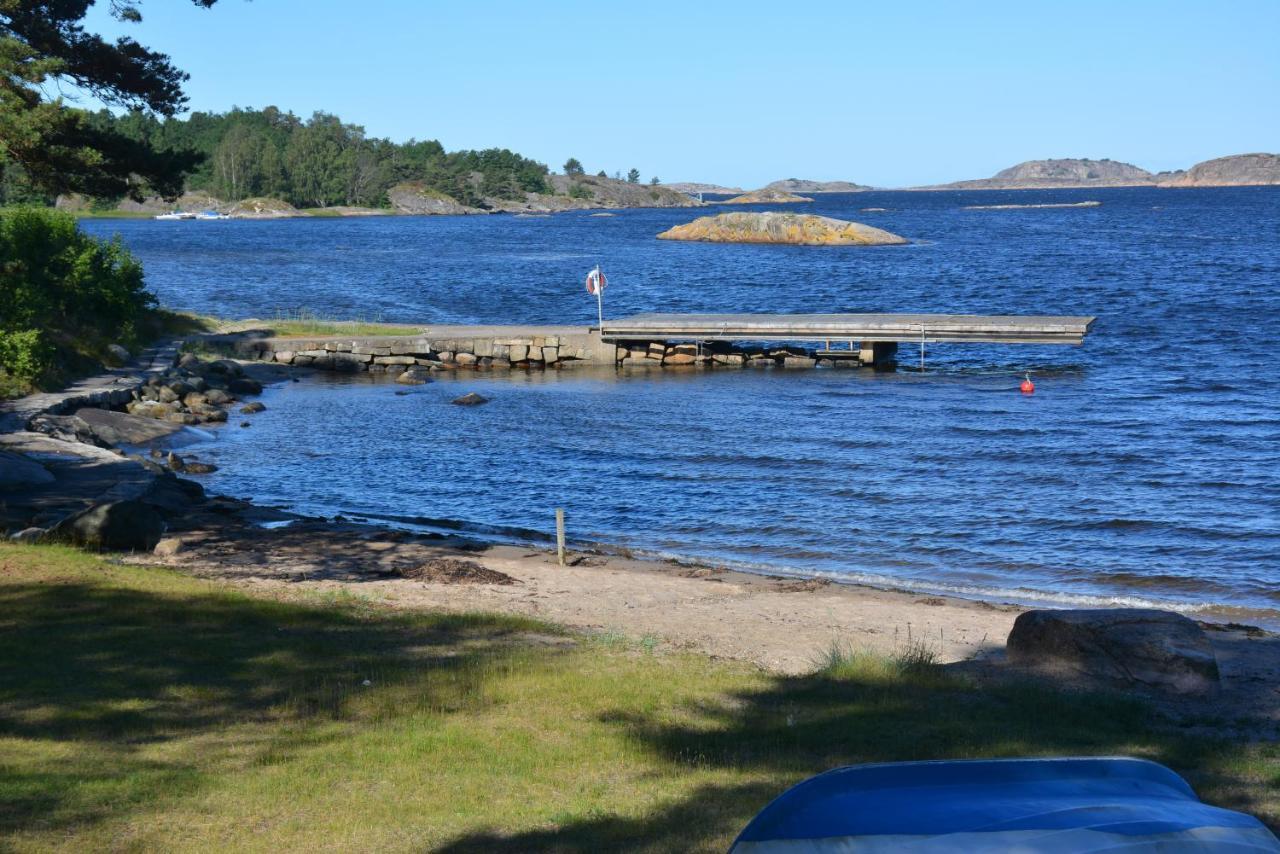 Hallestrand Vandrarhem Strömstad Buitenkant foto